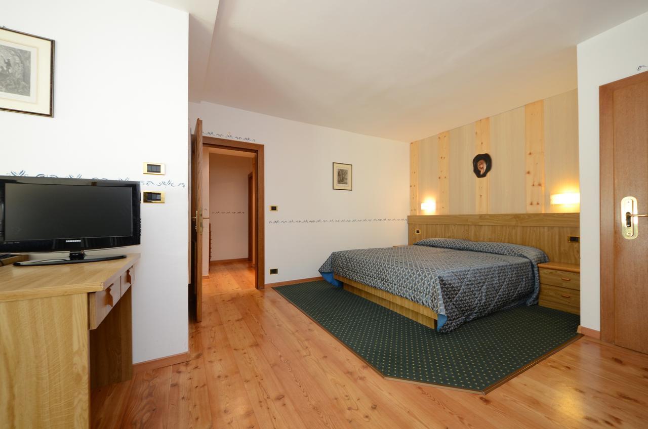 Hotel La Soldanella 모에나 외부 사진