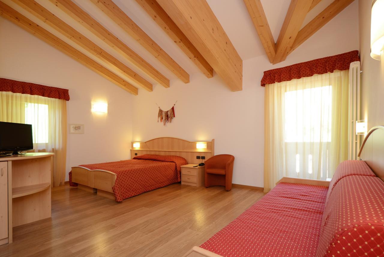 Hotel La Soldanella 모에나 외부 사진