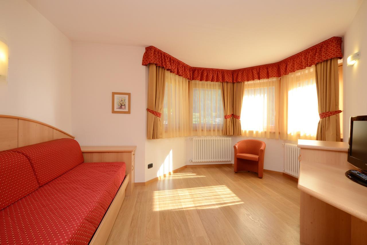 Hotel La Soldanella 모에나 외부 사진