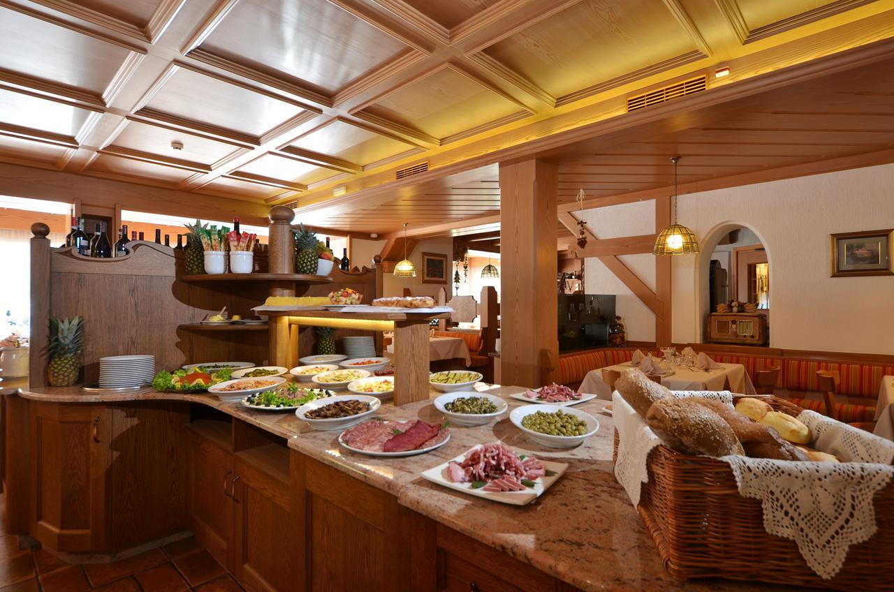 Hotel La Soldanella 모에나 외부 사진